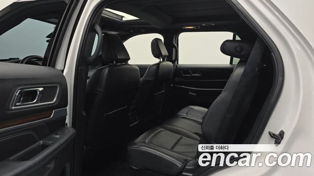 Ford Explorer 5세대, 2018 12