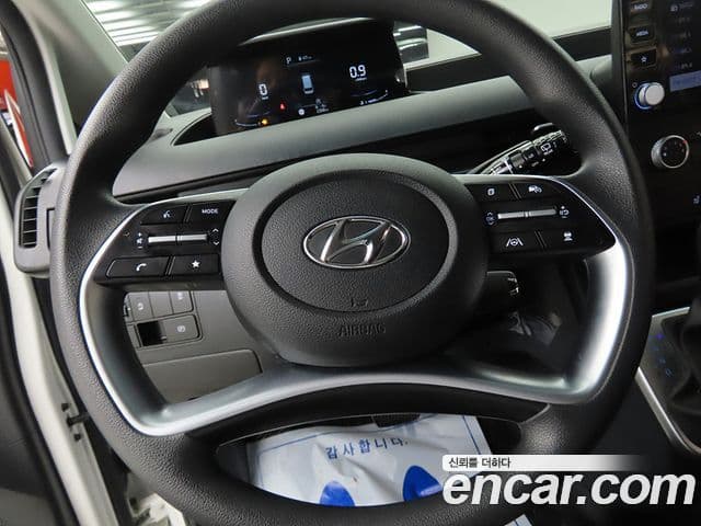 Hyundai Staria Smart, 2023 8