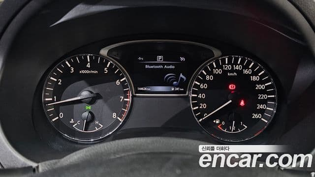 Nissan 알티마 L33, 2018 8