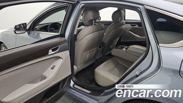 Hyundai Genesis DH G330 Modern AWD, 2016 12