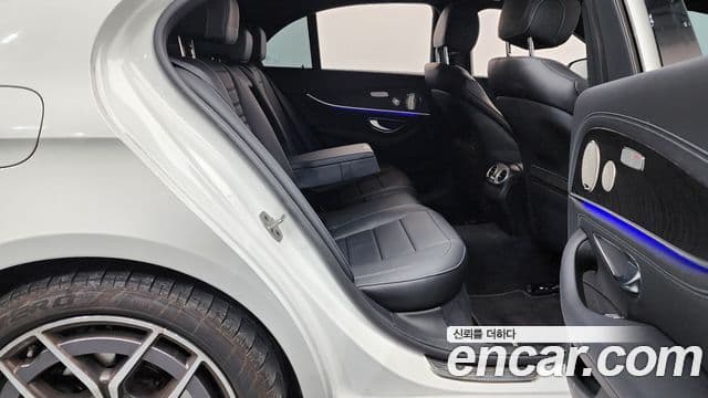 Mercedes-Benz E-класс W213 AMG Line, 2023 12