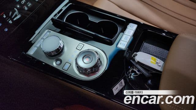 Genesis G80 (RG3) бензин 2.5 турбо AWD, 2025 9