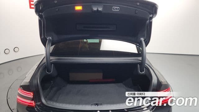 Genesis G80 (RG3) бензин 2.5 турбо AWD, 2025 20