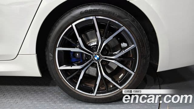 BMW 5시리즈 (G30) 530i M Sport, 2022 все фото