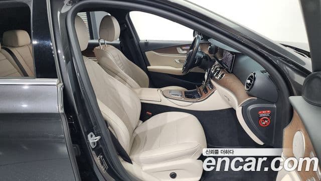Mercedes-Benz E-класс W213 Exclusive, 2021 11