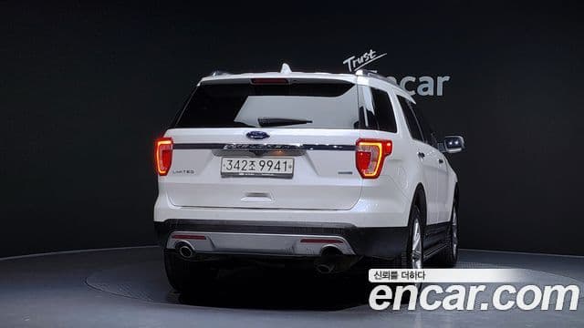 Ford Explorer 5세대, 2016 4