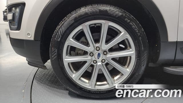 Ford Explorer 5세대, 2016 все фото