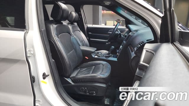 Ford Explorer 5세대, 2016 11