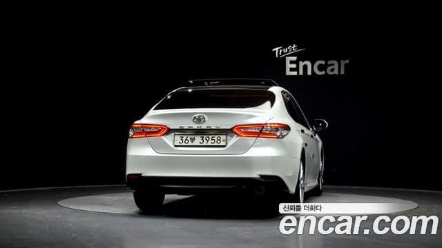 Toyota 캠리 (XV70), 2019 4