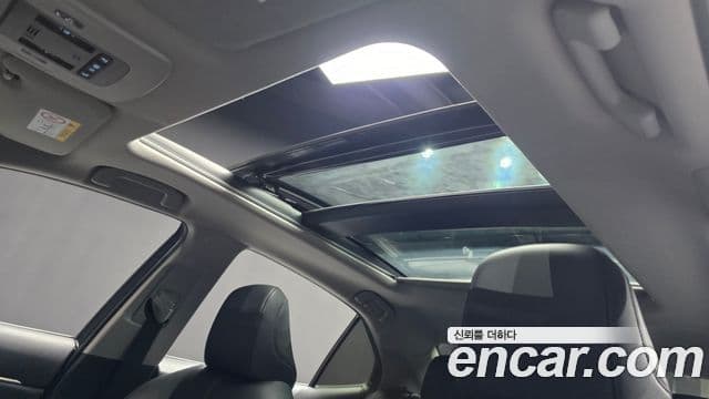 Toyota 캠리 (XV70), 2019 18