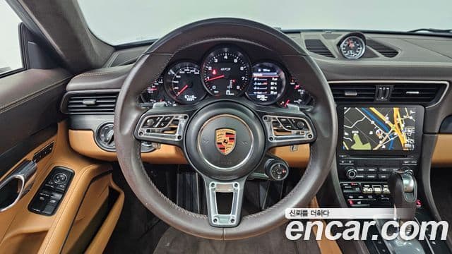 Porsche 911 991, 2018 13