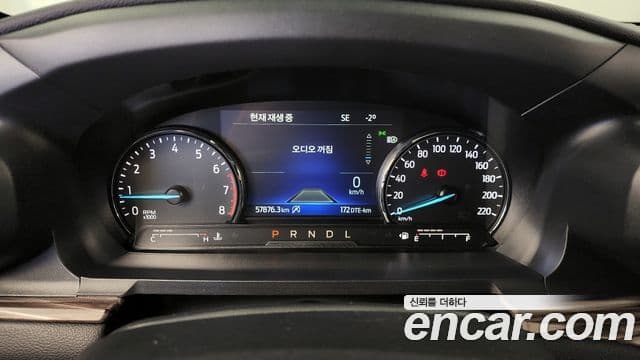Ford Explorer 6세대 2.3 Limited 4WD, 2022 8