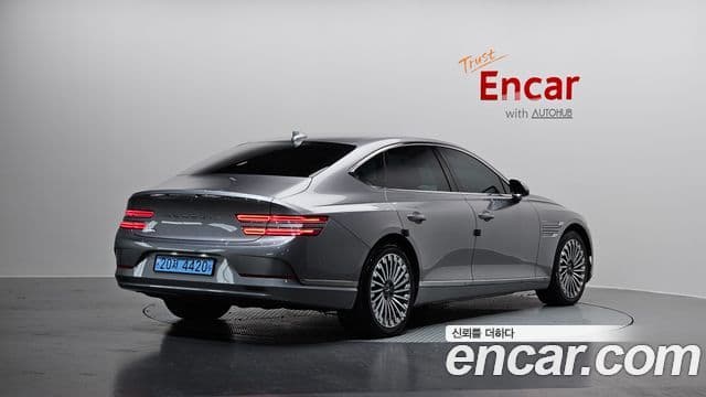 Genesis electrified G80 (RG3) e-AWD, 2022 2