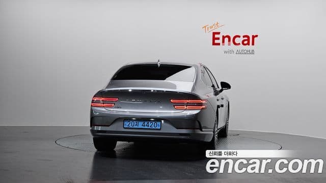 Genesis electrified G80 (RG3) e-AWD, 2022 4