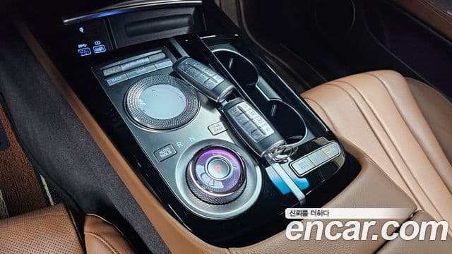 Genesis electrified G80 (RG3) e-AWD, 2022 9