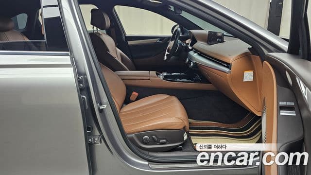 Genesis electrified G80 (RG3) e-AWD, 2022 11