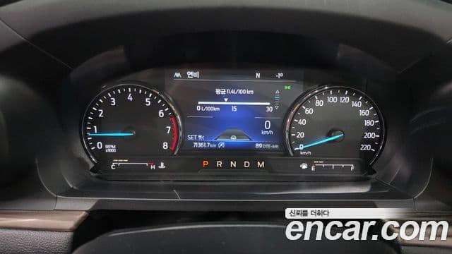 Ford Explorer 6세대 2.3 Limited 4WD, 2020 8