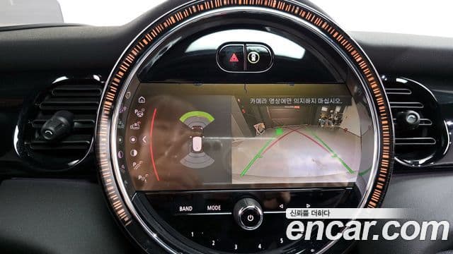 Mini Cooper S 3세대, 2024 17