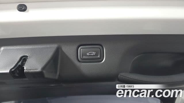 Hyundai Kona гибрид (SX2) Inspiration, 2024 20