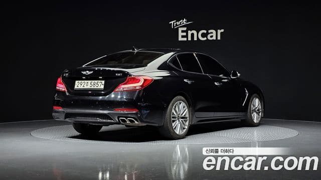 Genesis G70 Elite, 2020 2