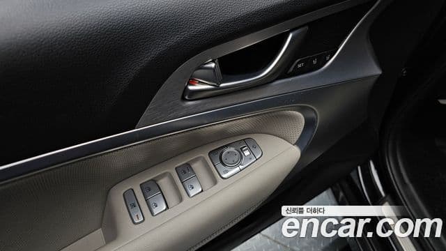 Genesis G70 Elite, 2020 16