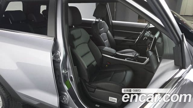 KG모빌리티(SsangYong) Torres T5, 2023 10