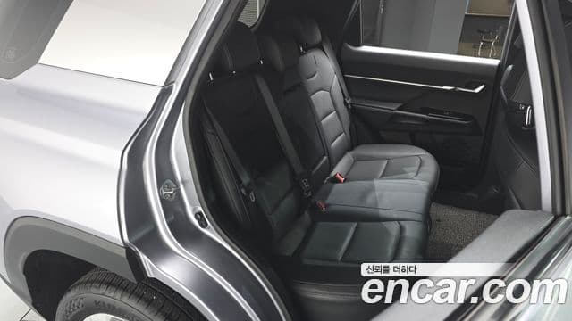 KG모빌리티(SsangYong) Torres T5, 2023 11