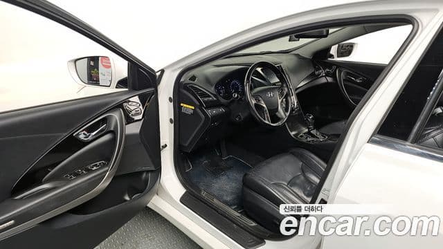 Hyundai Grandeur HG Exclusive, 2014 11