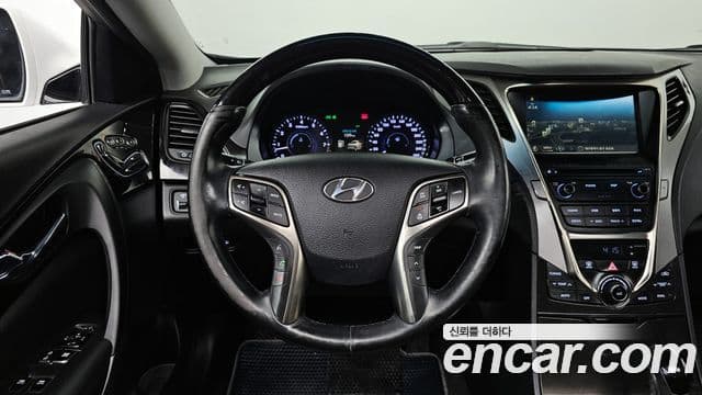 Hyundai Grandeur HG Exclusive, 2014 13