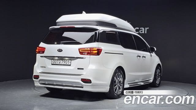 Kia The / новый New Carnival Noblesse Special, 2020 2