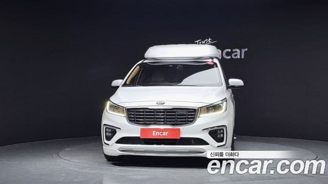 Kia The / новый New Carnival Noblesse Special, 2020 3