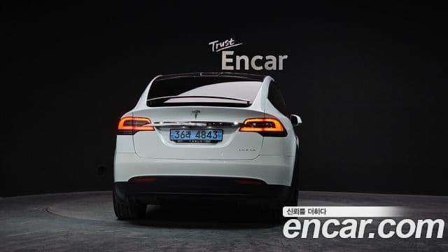 Tesla модель X Long Range, 2020 4