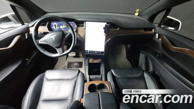 Tesla модель X Long Range, 2020 7