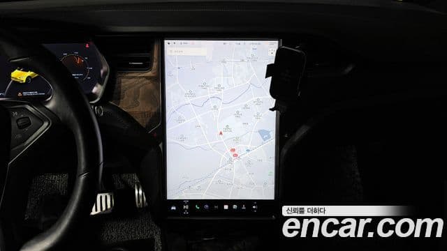 Tesla модель X Long Range, 2020 14