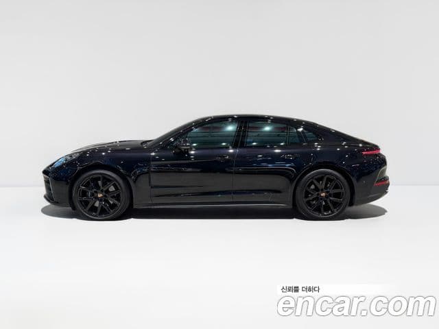 Porsche Panamera (976)