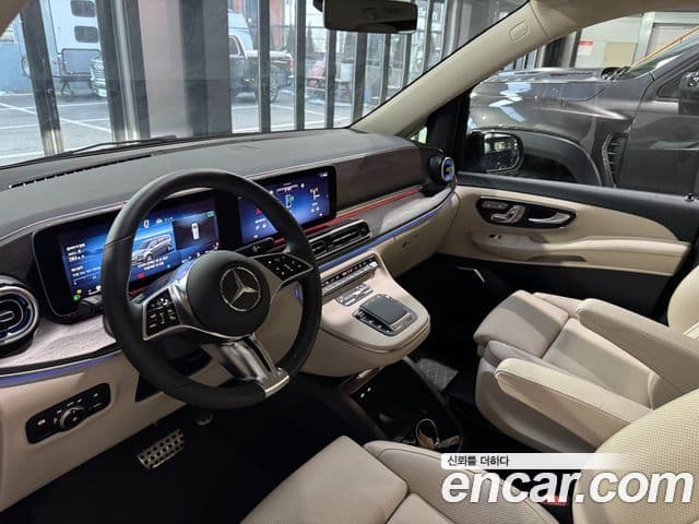 Mercedes-Benz V-класс W447, 2025 10