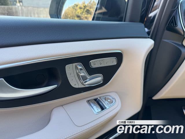 Mercedes-Benz V-класс W447, 2025 16