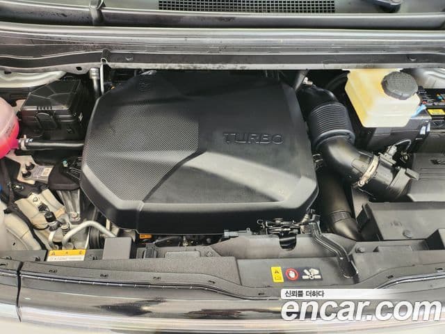 Hyundai Staria Inspiration, 2025 6