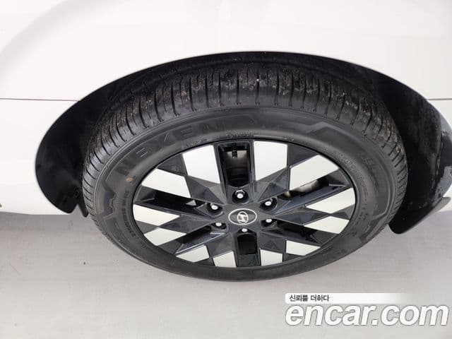 Hyundai Staria Inspiration, 2025 13