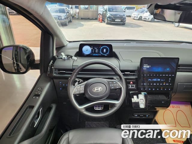 Hyundai Staria Inspiration, 2025 15