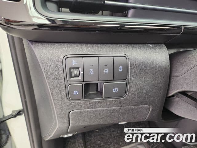 Hyundai Staria Inspiration, 2025 17