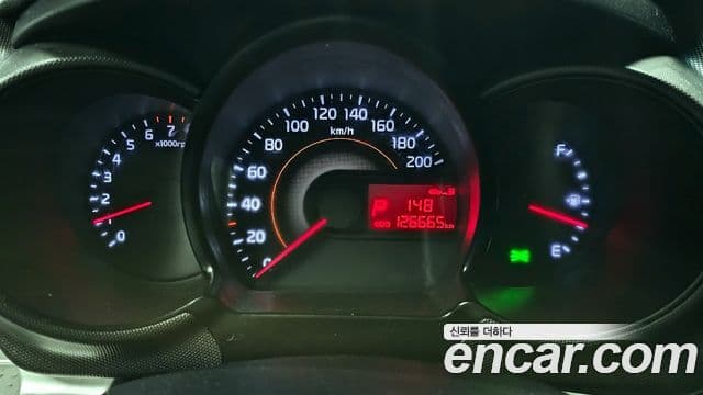 Kia The / новый New Ray фургон /, 2019 8