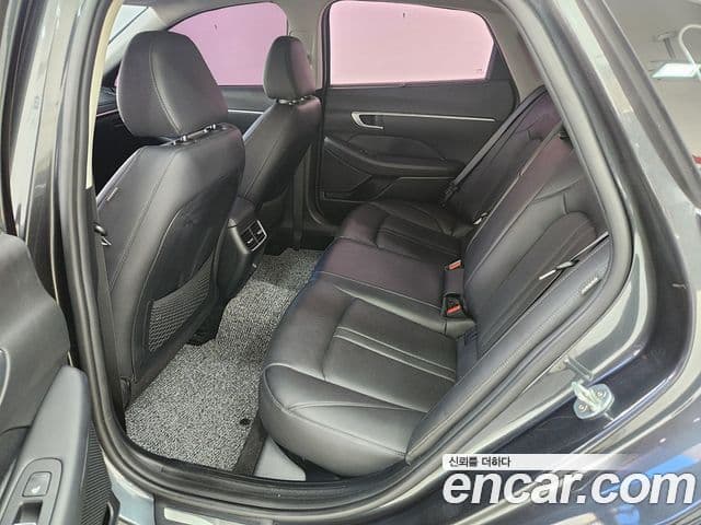 Hyundai Sonata (DN8) Premium Family, 2021 9