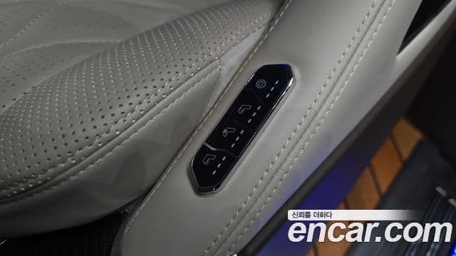 Kia Carnival 4세대 бензин 9인승 High Limousine(компания по спецнадстройкам), 2023 18