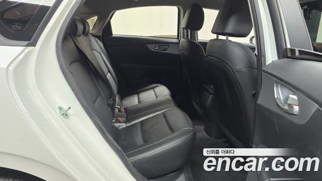 Kia The / новый New K3 2세대 Prestige, 2022 12