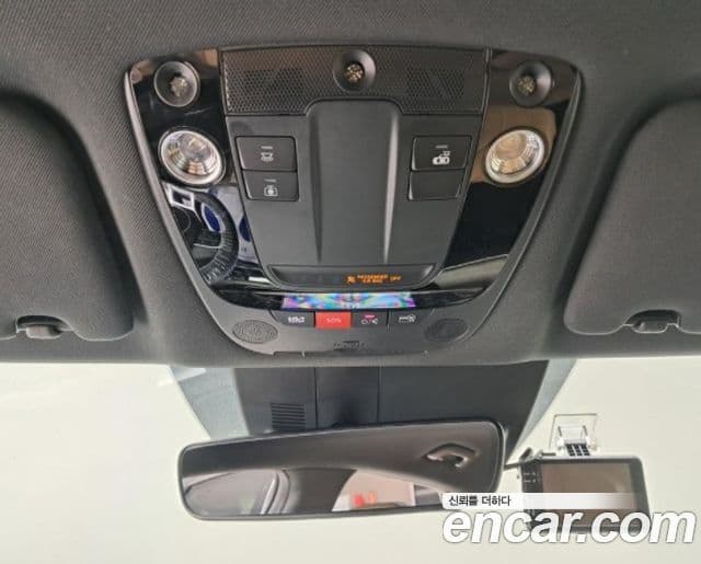 Kia K5 гибрид 3세대 Signature, 2023 17