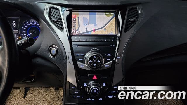 Hyundai Grandeur HG Premium, 2013 14