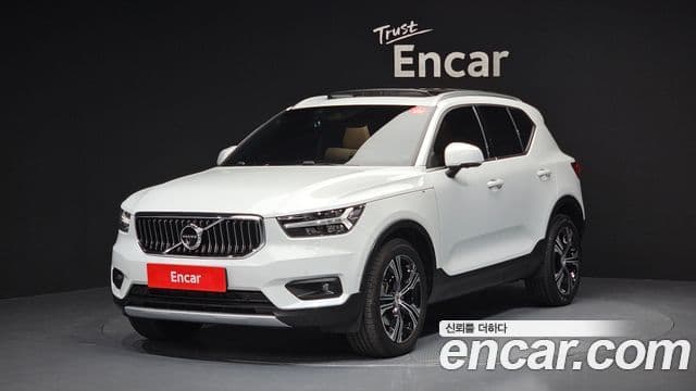 Volvo XC40 T4 Inscription, 2019 1