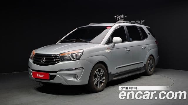 KG모빌리티(SsangYong) Korando 투리스모 4WD GT 9인승, 2014 1