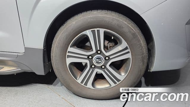 KG모빌리티(SsangYong) Korando 투리스모 4WD GT 9인승, 2014 все фото